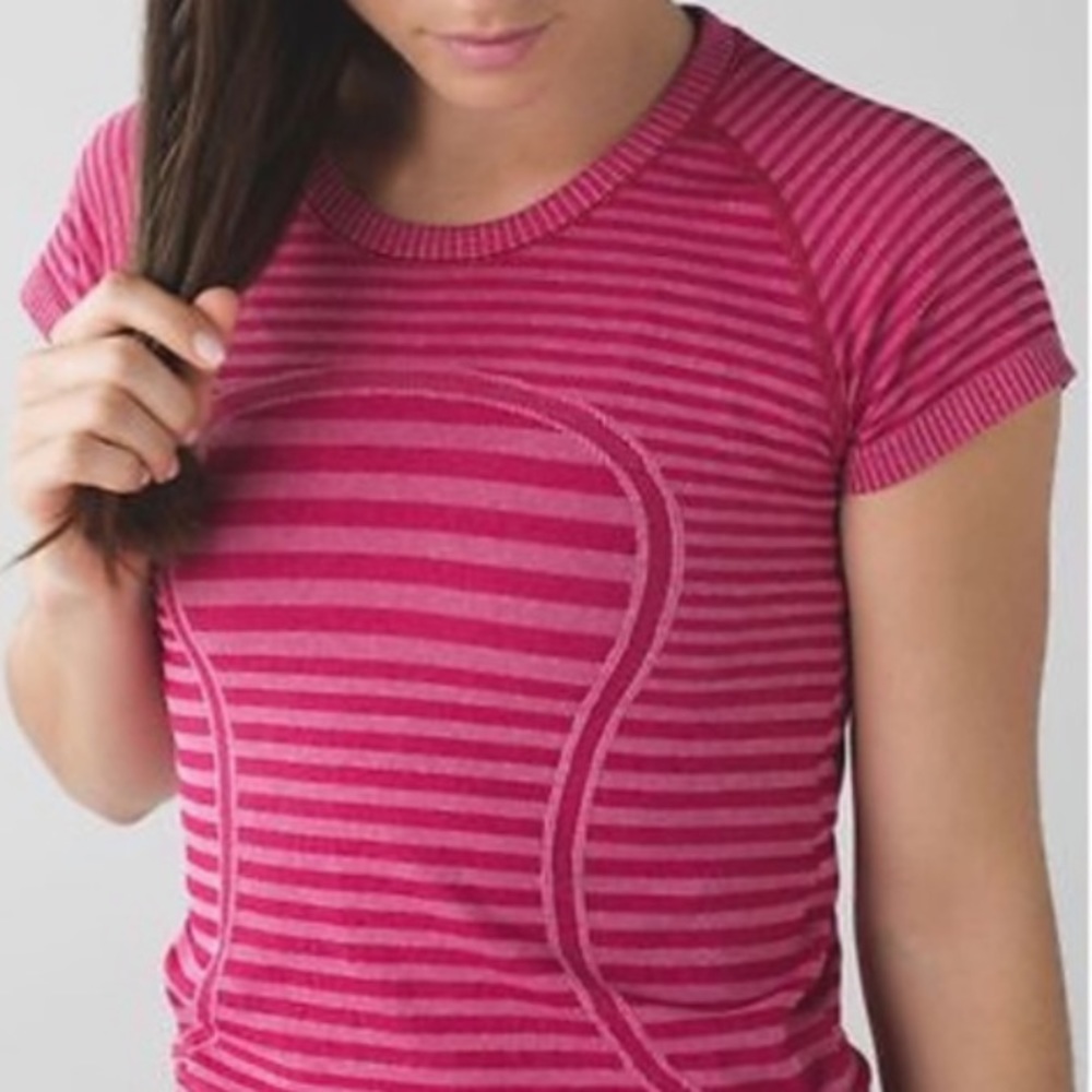 Lululemon swift tech tee Lucy stripe pink